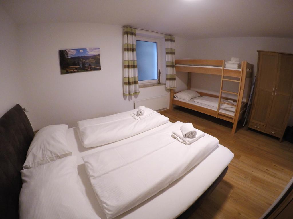 Appartement The Good View By All In One Apartments Цел ам Зее Екстериор снимка