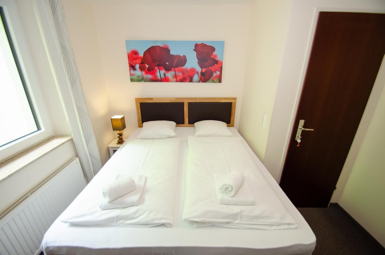 Appartement The Good View By All In One Apartments Цел ам Зее Екстериор снимка